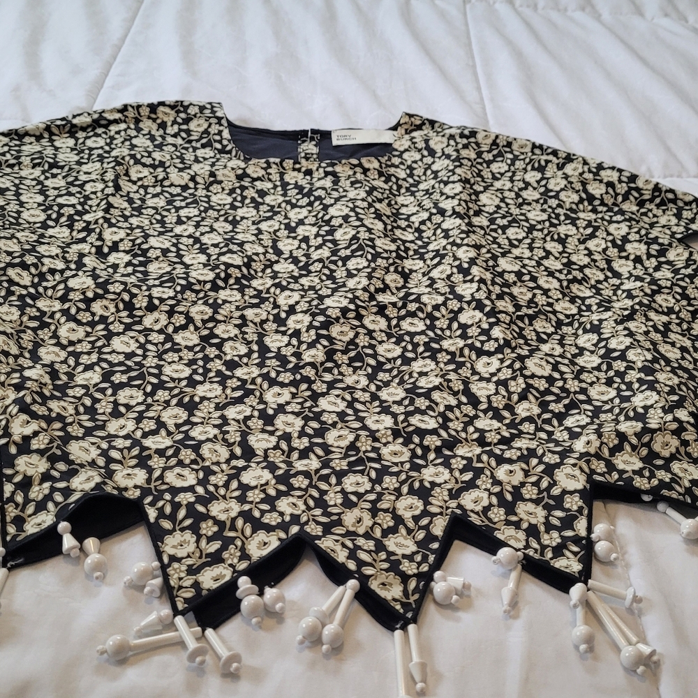Tory Burch Black and Cream Floral Beaded Hem Blouse - Picture 4 of 6